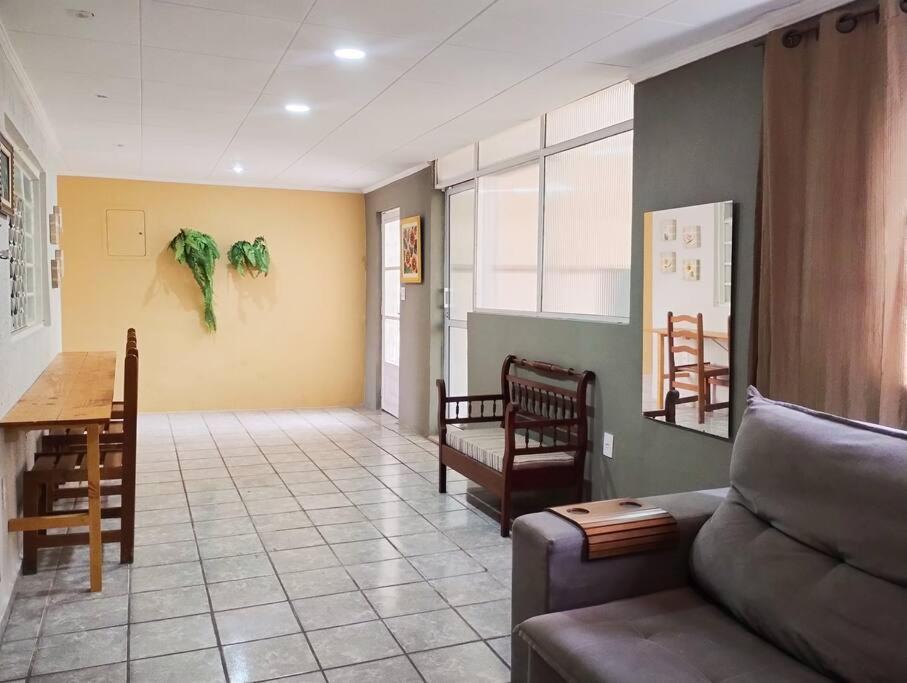 Casa Com Churrasqueira E Piscina 塞拉内格拉 外观 照片